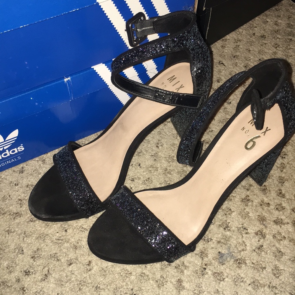 Meet your Posher, Vicky